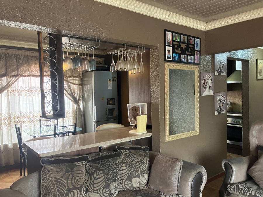 3 Bedroom Property for Sale in Rustenburg Central North West